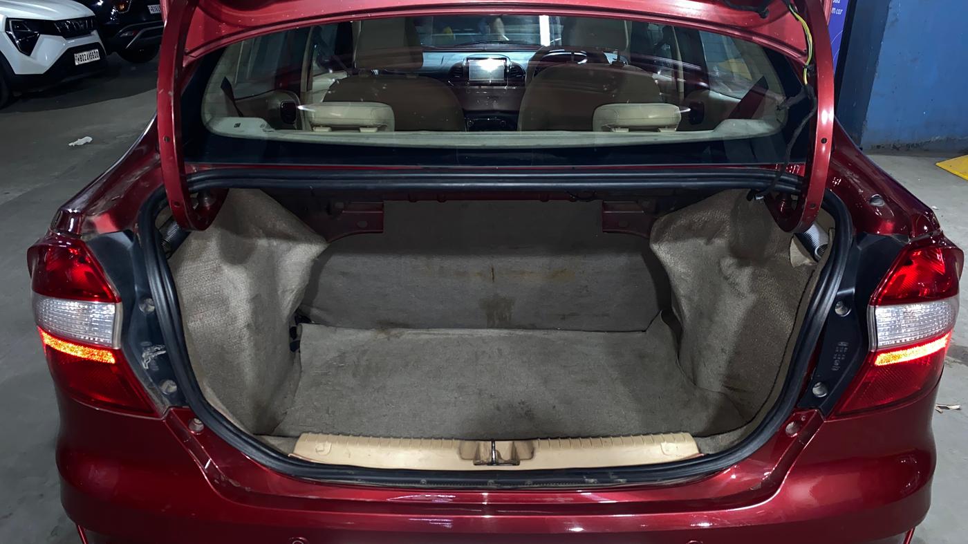 2020 Ford Figo Aspire TITANIUM 1.2 PETROL, Petrol, Manual, 60,035 km, Boot Inside