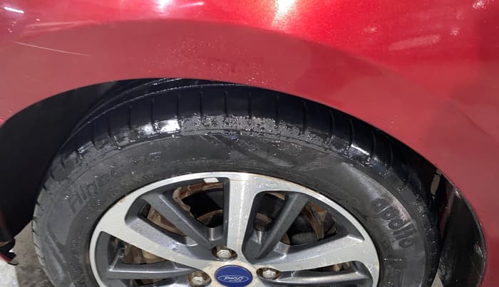 2020 Ford Figo Aspire TITANIUM 1.2 PETROL, Petrol, Manual, 60,035 km, Left Front Tyre Tread