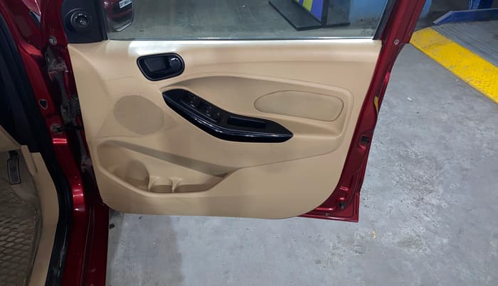 2020 Ford Figo Aspire TITANIUM 1.2 PETROL, Petrol, Manual, 60,035 km, Driver Side Door Panels Control