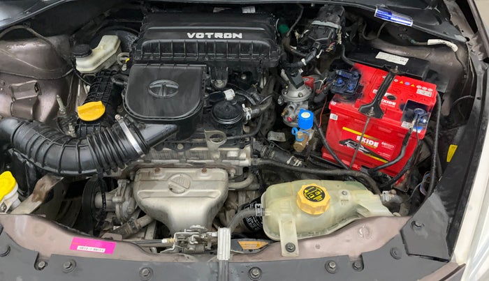 2017 Tata Tiago XT PETROL, CNG, Manual, 93,663 km, Engine View - Left