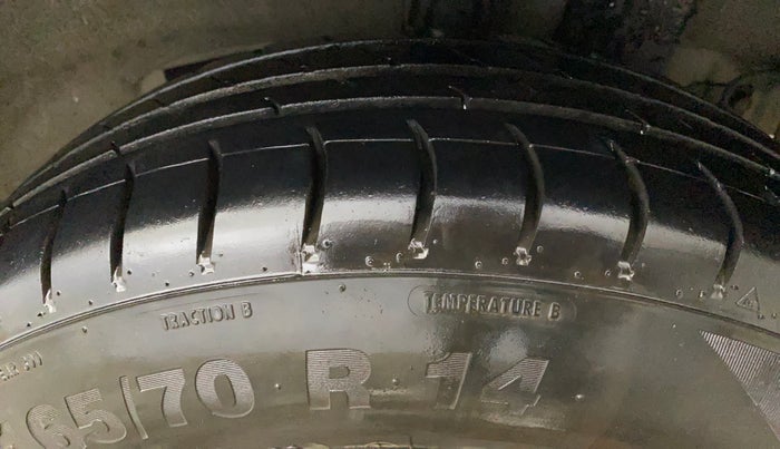 2016 Hyundai Grand i10 1.2 SPORTZ PRIME EDITION VTVT, Petrol, Manual, 80,892 km, Left Rear Tyre Tread