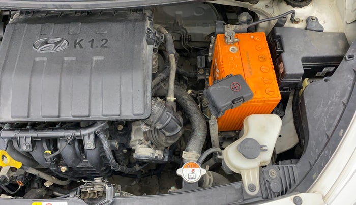 2016 Hyundai Grand i10 1.2 SPORTZ PRIME EDITION VTVT, Petrol, Manual, 80,892 km, Engine View - Left