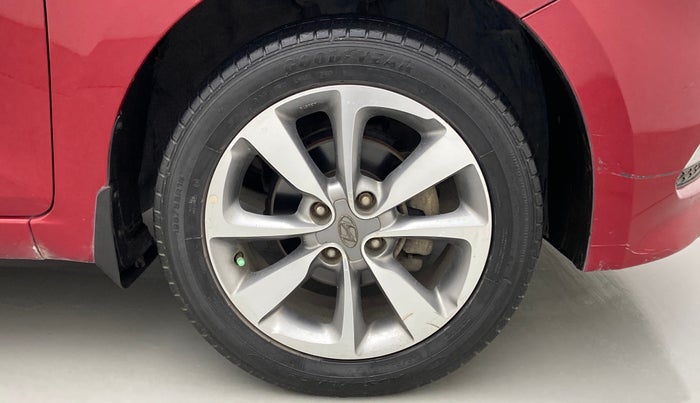 2016 Hyundai Elite i20 ASTA 1.2, Petrol, Manual, 54,708 km, Right Front Wheel