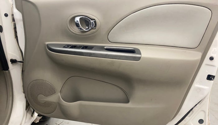 2013 Nissan Micra XV CVT, Petrol, Automatic, 61,301 km, Driver Side Door Panels Control