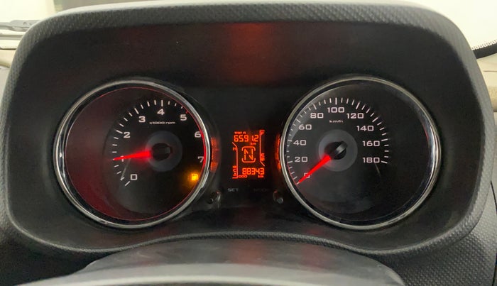 2015 Mahindra TUV300 T8, Diesel, Manual, 88,311 km, Odometer Image
