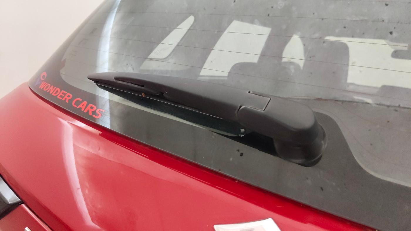 2024 Maruti BREZZA ZXI SMART HYBRID DUAL TONE, Petrol, Manual, 11,358 km, Rear Wiper