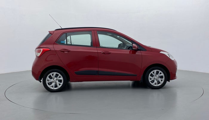 2017 Hyundai Grand i10 Sportz(O) 1.2 MT, Petrol, Manual, 41,492 km, Right Side