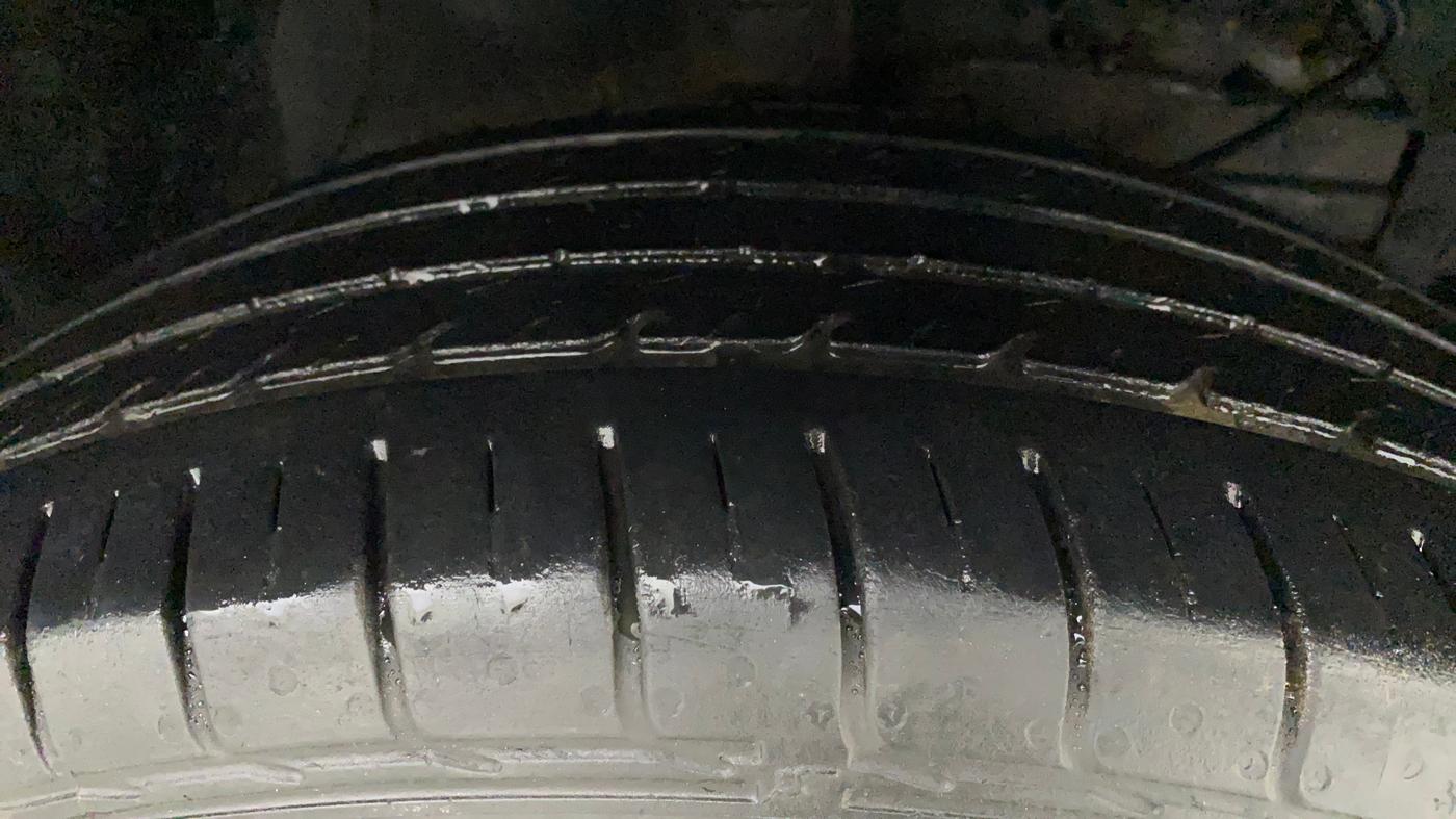 2022 Toyota URBAN CRUISER MID GRADE AT, Petrol, Automatic, 6,311 km, Right Front Tyre Tread