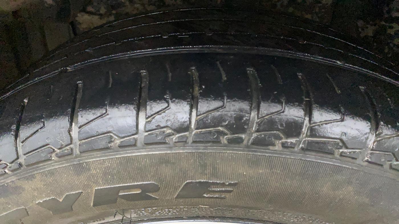 2020 Maruti S Cross ALPHA 1.5, Petrol, Manual, 39,225 km, Left Front Tyre Tread
