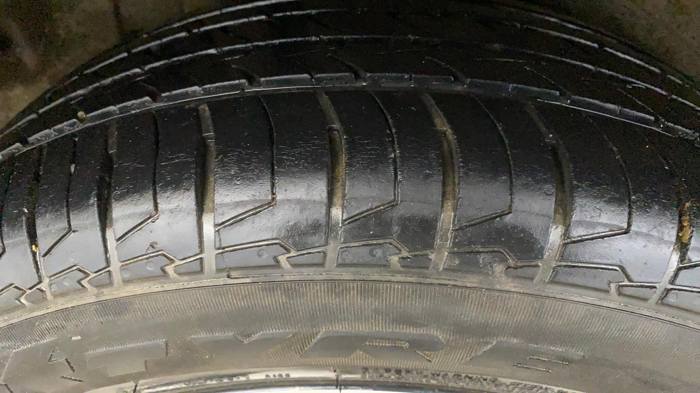 2020 Maruti S Cross ALPHA 1.5, Petrol, Manual, 39,225 km, Right Rear Tyre Tread
