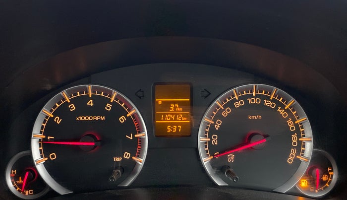 2015 Maruti Swift VXI, Petrol, Manual, 1,10,410 km, Odometer Image