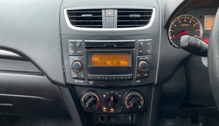 2015 Maruti Swift VXI, Petrol, Manual, 1,10,410 km, Air Conditioner
