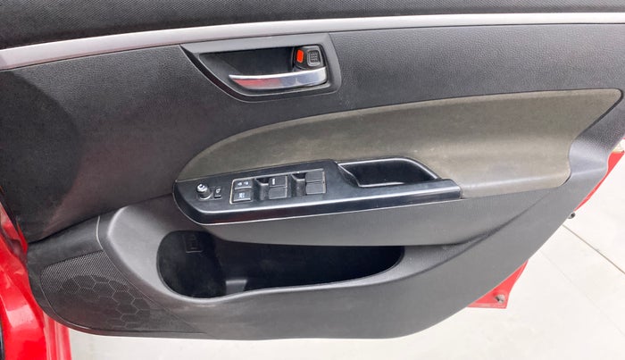 2015 Maruti Swift VXI, Petrol, Manual, 1,10,410 km, Driver Side Door Panels Control