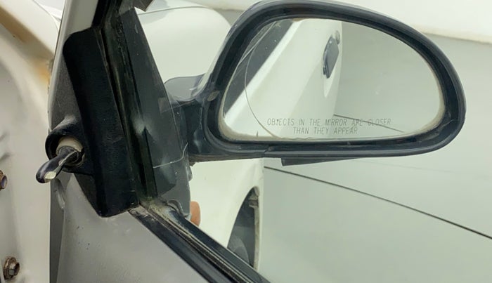 2013 Maruti Alto K10 LXI, Petrol, Manual, 30,711 km, Right rear-view mirror - ORVM knob broken and not working