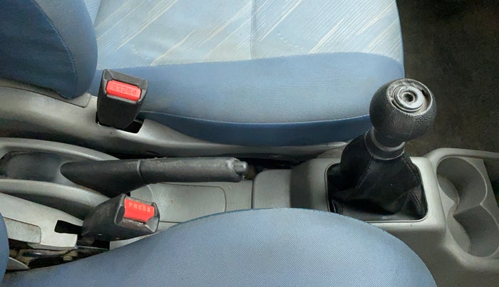 2013 Maruti Alto K10 LXI, Petrol, Manual, 30,711 km, Gear Lever