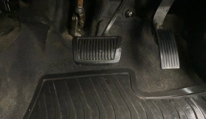 2019 Hyundai NEW SANTRO SPORTZ AMT, Petrol, Automatic, 37,027 km, Pedals