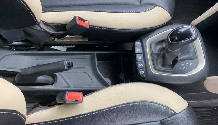 2019 Hyundai NEW SANTRO SPORTZ AMT, Petrol, Automatic, 37,027 km, Gear Lever