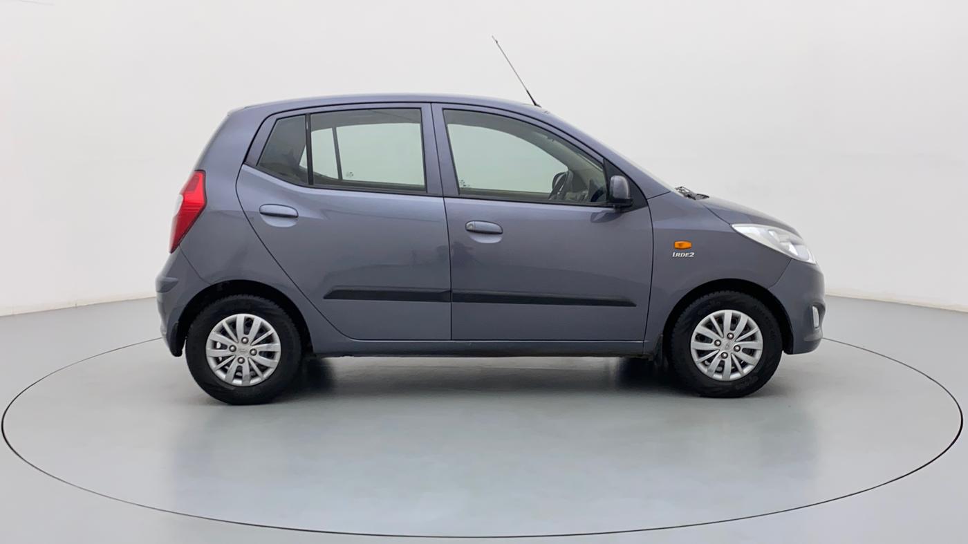 2016 Hyundai i10 SPORTZ 1.1, Petrol, Manual, 50,401 km, Right Side View