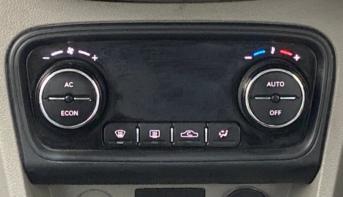 2019 Tata Tiago XZ+ 1.2 Revotron, Petrol, Manual, 67,974 km, Automatic Climate Control