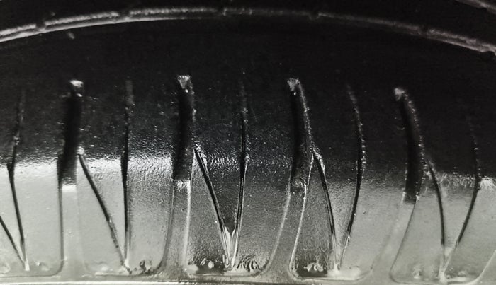 2021 KIA SONET GTX PLUS 1.0 IMT, Petrol, Manual, 38,792 km, Right Front Tyre Tread