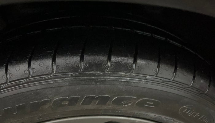 2020 Ford FREESTYLE TITANIUM 1.2 PETROL, Petrol, Manual, 17,663 km, Left Front Tyre Tread