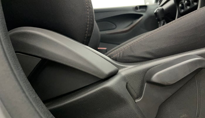 2020 Ford FREESTYLE TITANIUM 1.2 PETROL, Petrol, Manual, 17,663 km, Driver Side Adjustment Panel