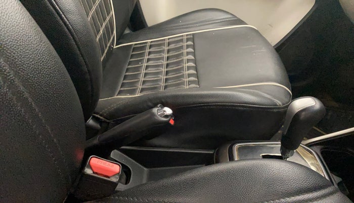 2018 Maruti IGNIS ALPHA 1.2 AMT, Petrol, Automatic, 69,451 km, Gear Lever