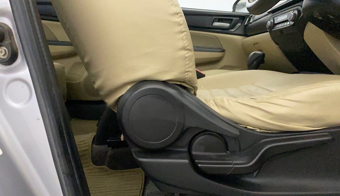 2019 Honda Amaze 1.2L I-VTEC VX CVT, Petrol, Automatic, 76,708 km, Driver Side Adjustment Panel