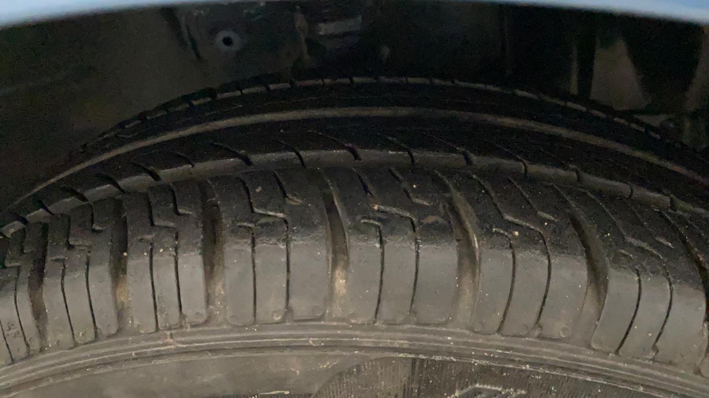 2020 Maruti New Wagon-R VXI 1.0, CNG, Manual, 48,752 km, Right Front Tyre Tread