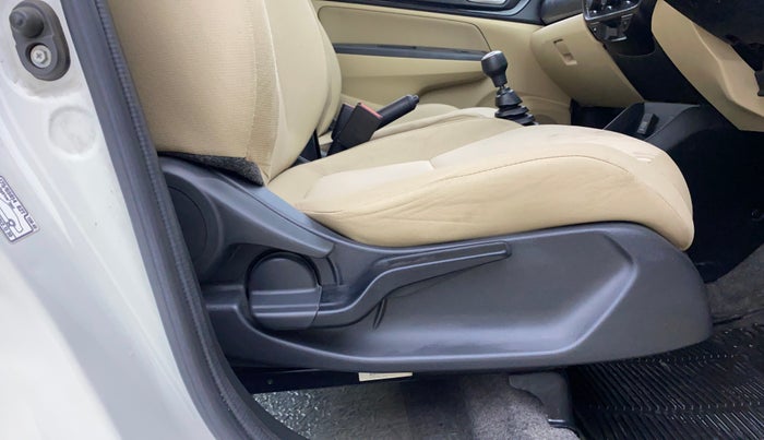 2020 Honda Amaze 1.2L I-VTEC S, Petrol, Manual, 43,730 km, Driver Side Adjustment Panel