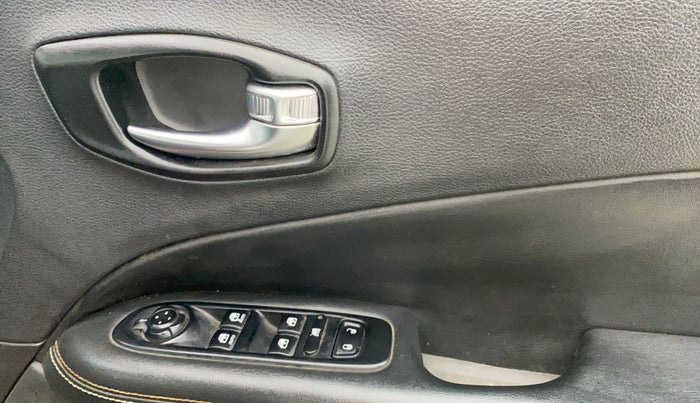 2018 Jeep Compass SPORT 1.4 PETROL, Petrol, Manual, 48,040 km, Driver Side Door Panels Control