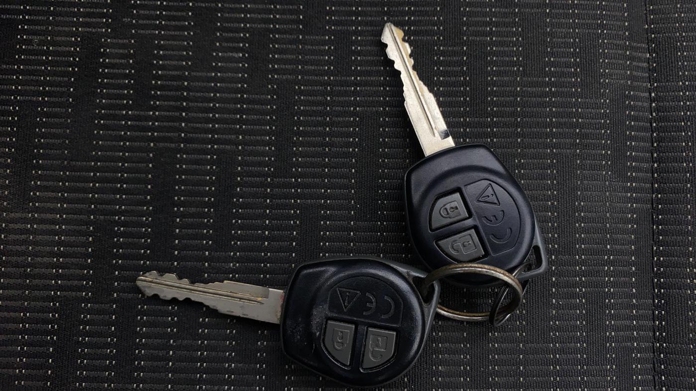 2018 Maruti IGNIS DELTA 1.2 AMT, Petrol, Automatic, 57,393 km, Key Close Up