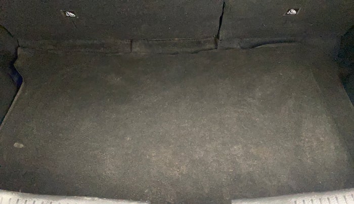 2018 Maruti IGNIS DELTA 1.2 AMT, Petrol, Automatic, 57,428 km, Boot Inside