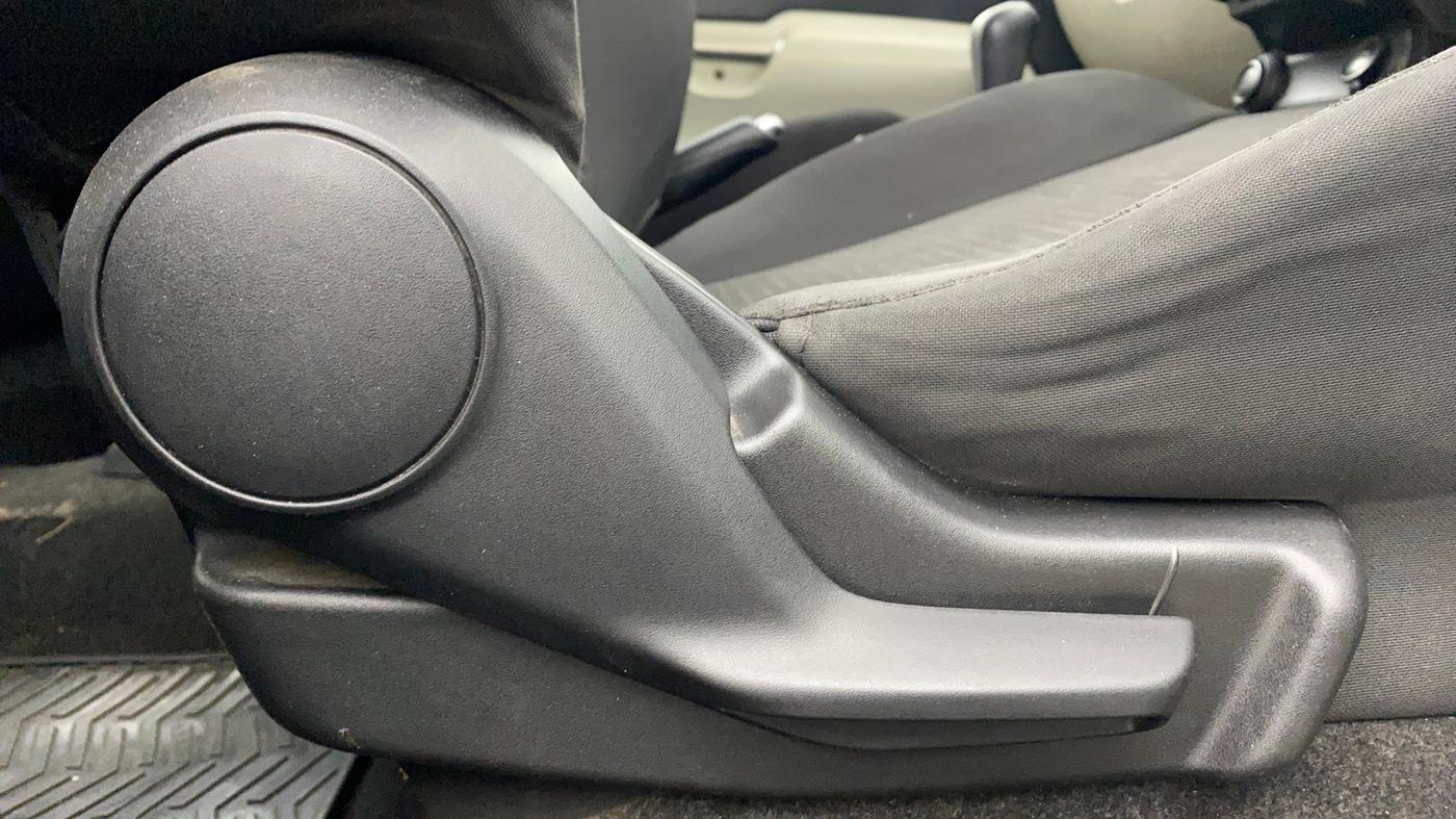 2018 Maruti IGNIS DELTA 1.2 AMT, Petrol, Automatic, 57,393 km, Driver Side Adjustment Panel
