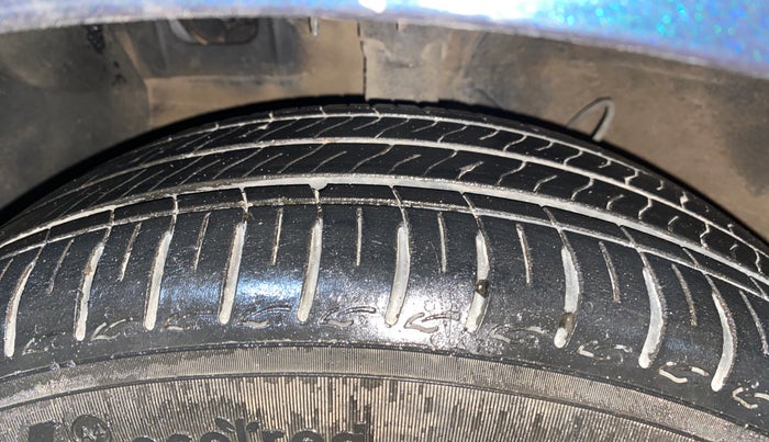 2023 Hyundai GRAND I10 NIOS SPORTZ AMT 1.2 KAPPA VTVT, Petrol, Automatic, 15,028 km, Left Front Tyre Tread