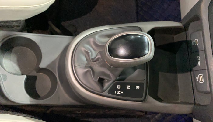 2023 Hyundai GRAND I10 NIOS SPORTZ AMT 1.2 KAPPA VTVT, Petrol, Automatic, 15,028 km, Gear Lever