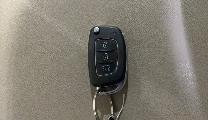 2023 Hyundai GRAND I10 NIOS SPORTZ AMT 1.2 KAPPA VTVT, Petrol, Automatic, 15,028 km, Key Close Up