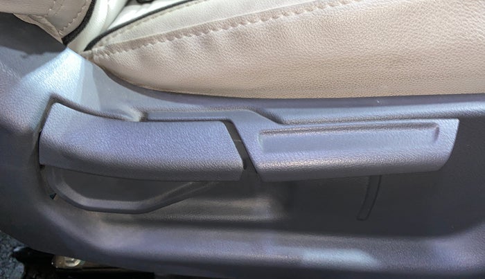 2023 Hyundai GRAND I10 NIOS SPORTZ AMT 1.2 KAPPA VTVT, Petrol, Automatic, 15,028 km, Driver Side Adjustment Panel