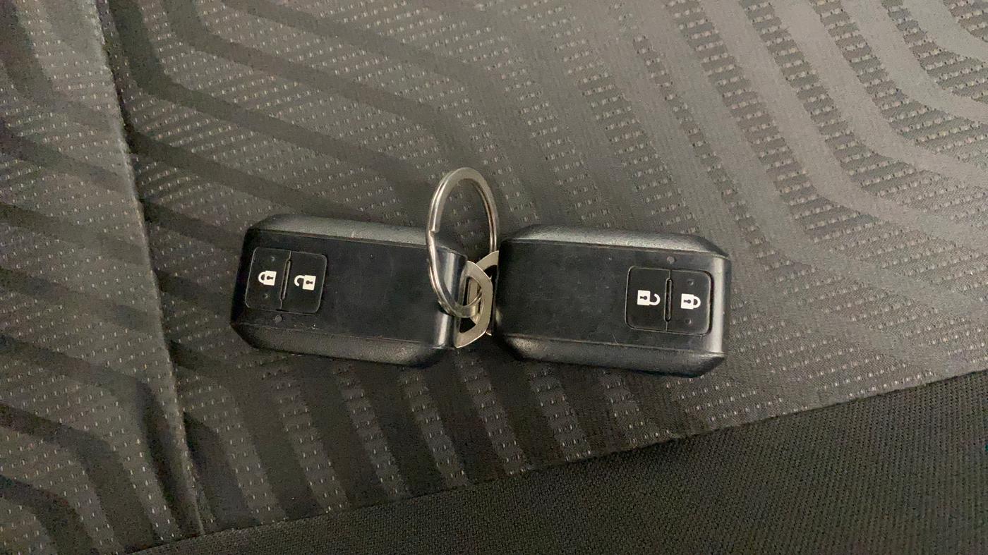 2023 Maruti Swift ZXI, Petrol, Manual, 38,919 km, Key Close Up