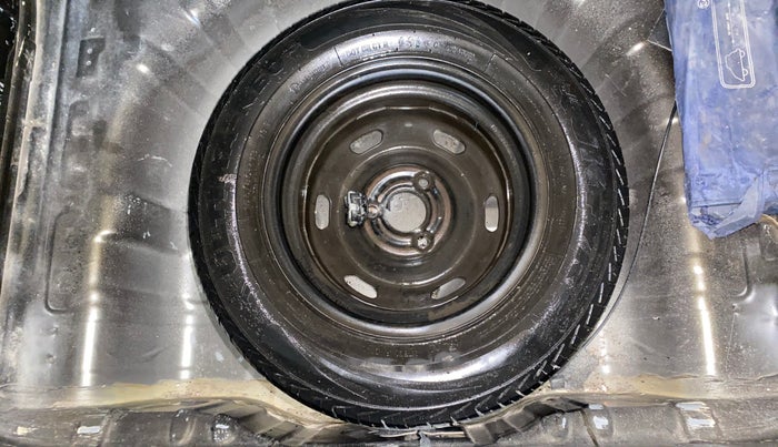 2018 Renault Kwid RXT 1.0 AMT (O), Petrol, Automatic, 75,725 km, Spare Tyre