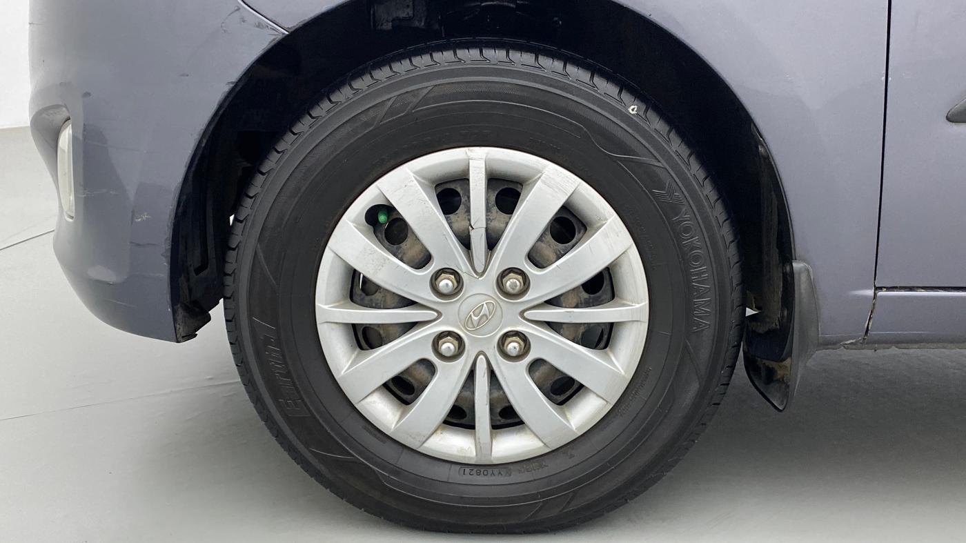 2015 Hyundai i10 SPORTZ 1.1, CNG, Manual, 76,174 km, Left Front Wheel