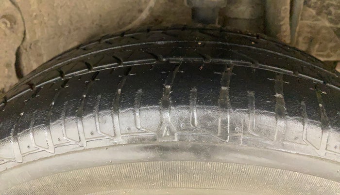 2014 Tata Zest XT PETROL, Petrol, Manual, 77,764 km, Left Rear Tyre Tread