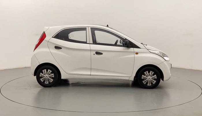 2012 Hyundai Eon D-LITE+, Petrol, Manual, 1,23,598 km, Right Side View