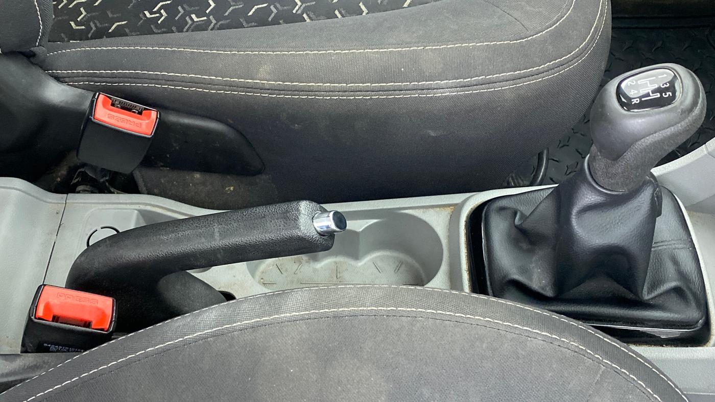 2021 Tata Tiago XE 1.2 REVOTRON, Petrol, Manual, 20,241 km, Gear Lever