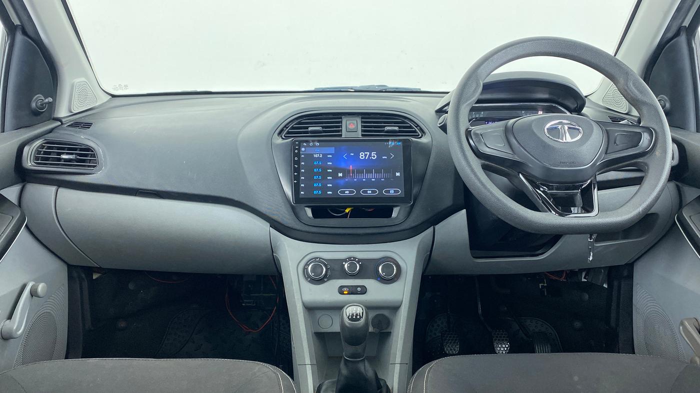 2021 Tata Tiago XE 1.2 REVOTRON, Petrol, Manual, 20,241 km, Dashboard