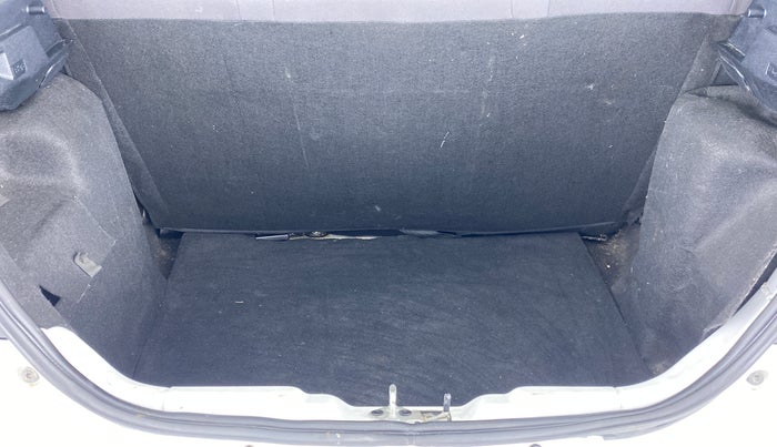 2021 Tata Tiago XE 1.2 REVOTRON, Petrol, Manual, 20,241 km, Boot Inside