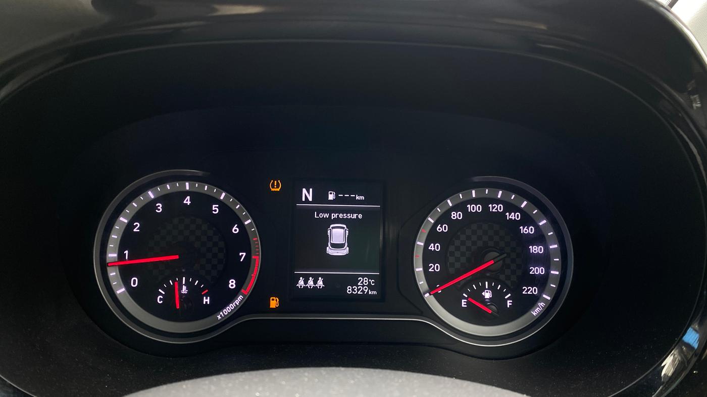 2023 Hyundai GRAND I10 NIOS SPORTZ AMT 1.2 KAPPA VTVT, Petrol, Automatic, 8,326 km, Odometer Image