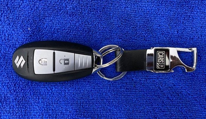 2020 Maruti S Cross ALPHA 1.5 SMART HYBRID, Petrol, Manual, 55,419 km, Key Close Up