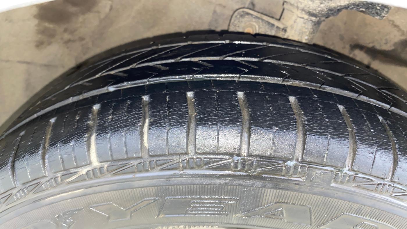 2020 Maruti Celerio ZXI AMT (O), Petrol, Automatic, 42,127 km, Right Front Tyre Tread