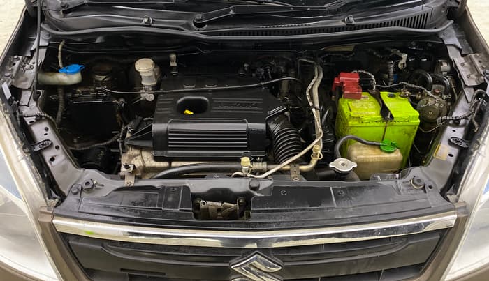 2017 Maruti Wagon R 1.0 LXI CNG, CNG, Manual, 1,07,509 km, Engine View